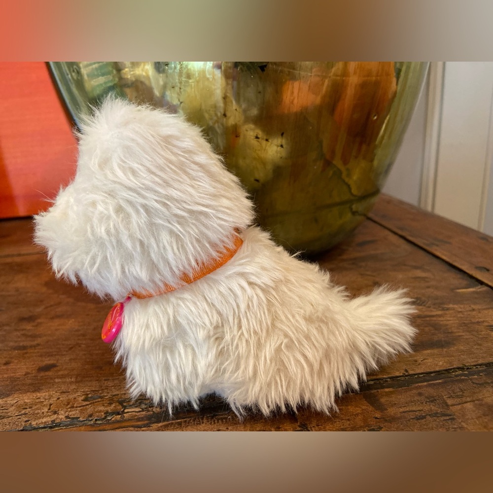 American Girl Coconut White Plush Dog with Collar and Tag - Picture 4 of 8
